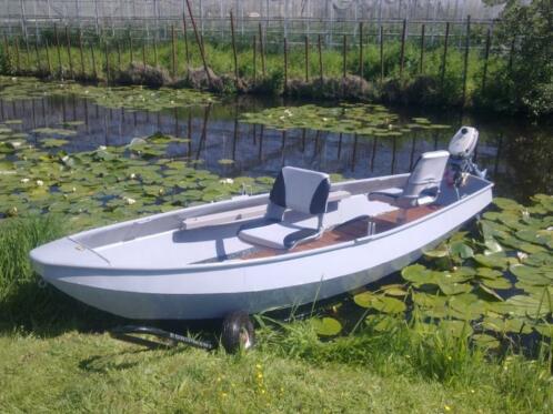 Stalen roeivis boot te koop
