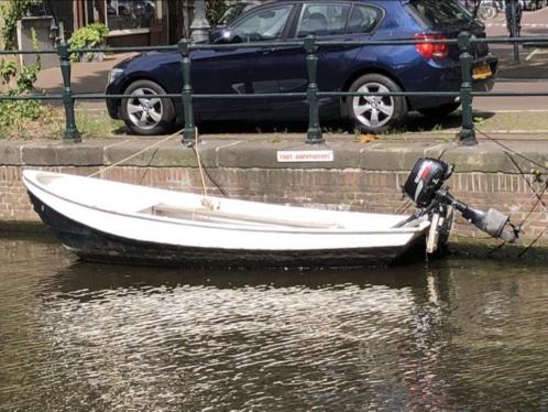 Stalen vlet 4,1 meter (grachtenboot)