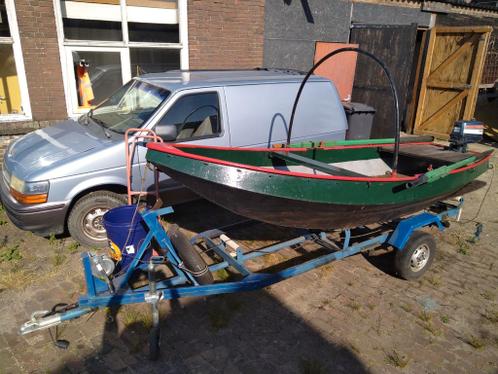 Stalen vlet 4.65m met trailer en 4 pk Yamaha