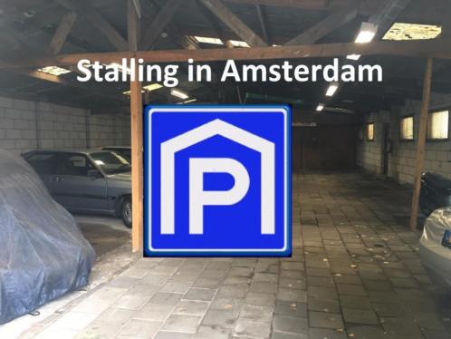 stalling of prive parkeerplaats auto oldtimer Amsterdam