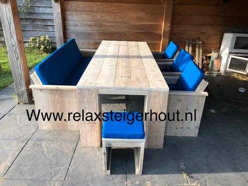Steigerhout Tuinset met stoelen en bank gratis krukje