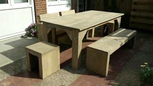 Steigerhouten tuinset