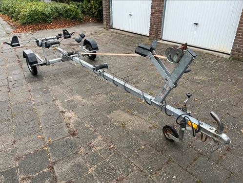 Sterk boot trailer gegalvaniseerd Rubberboot boot 3,80 M.