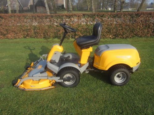 STIGA zitmaaier (type Park Plus, 18,5 pk BampS, 103 uur) 