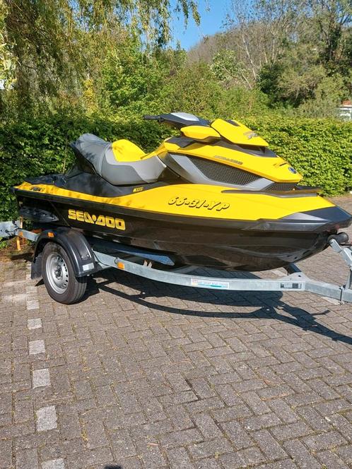 Stijlvolle waterscooter Rotax RXT  IS  Sea Doo