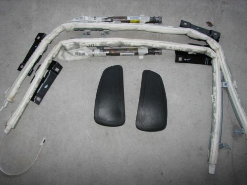 Stoel  Dak airbag links en rechts Mitsubishi Colt 2004-2008