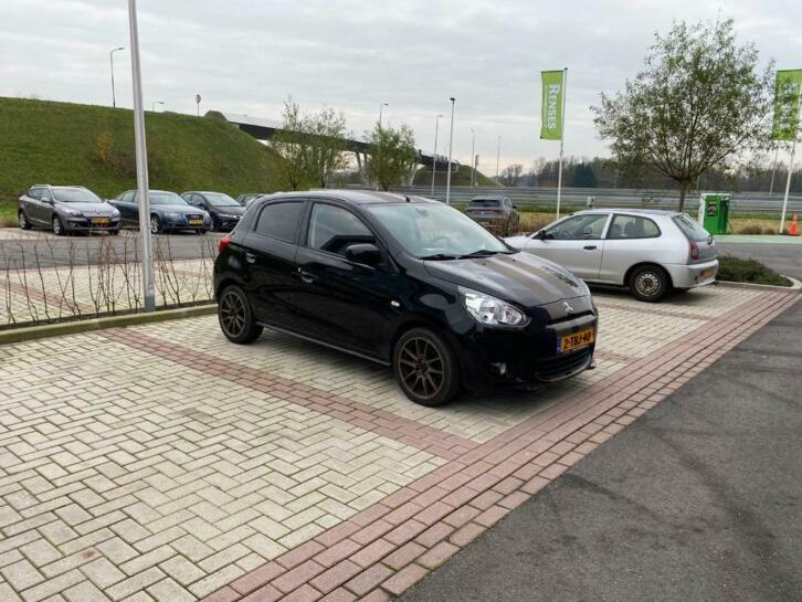 Stoere Mitsubishi Space Star 1.0 MPI 52KW 2014 Zwart