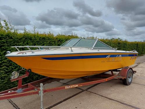 Stoere ruime Almar 190V 5.80 meter inclusief trailer