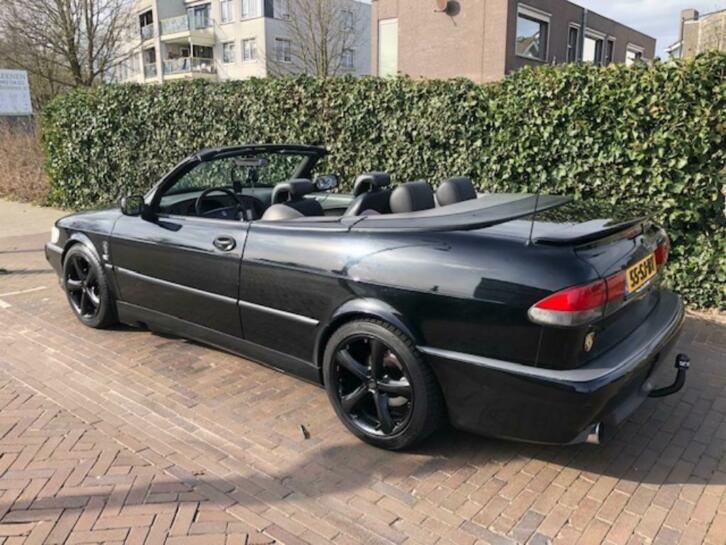Stoere Saab 9-3 2.0 Iiter Cabrio All over black