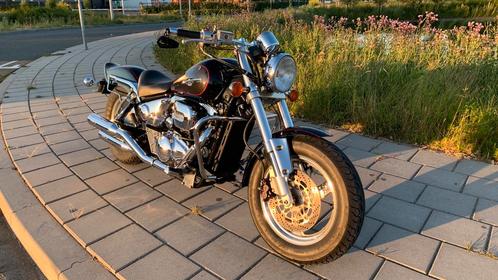 Stoere Suzuki VZ400 A2 Desperado Marauder Boulevard