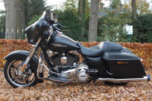 street glide 2012