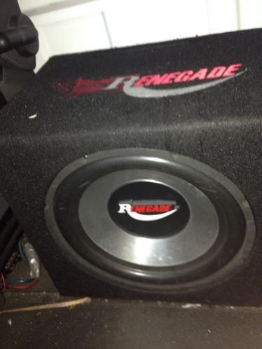 Subwoofer composet versterker renegade 