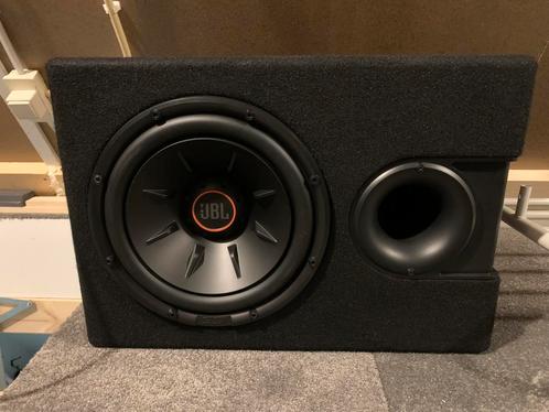 Subwoofer en versterker