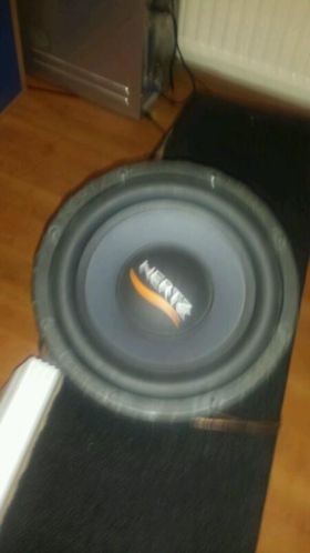 subwoofer hertz hx 250 900 watt 