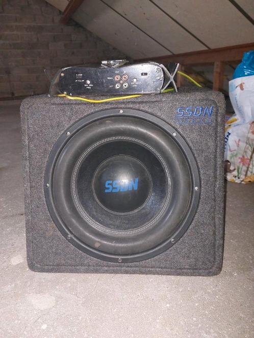 Subwoofer met versterker