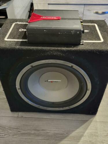 Subwoofer met versterker