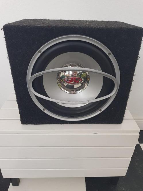 Subwoofer met versterker