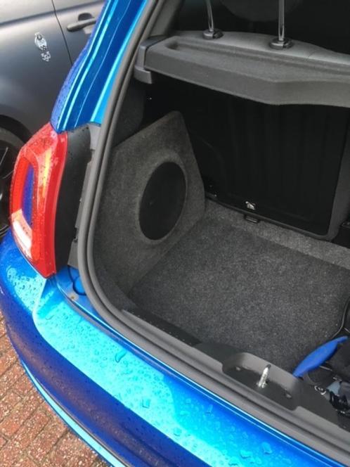 Subwoofer op maat FiatAbarth500