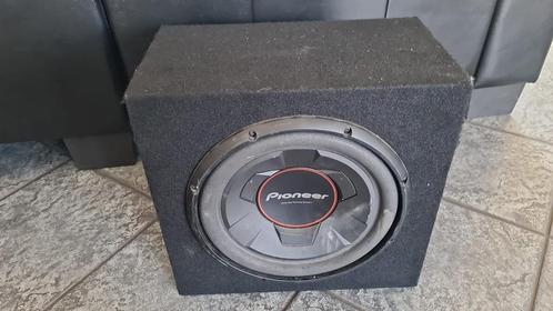 Subwoofer pioneer