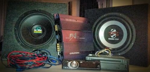 Subwoofer039s amp jvc-cdauto radio amp versterker amp goede kabels