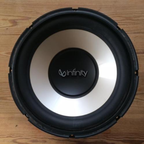 Subwoofer(Infinity)  2 Versterkers (SonyXplode,PhoenixGold)