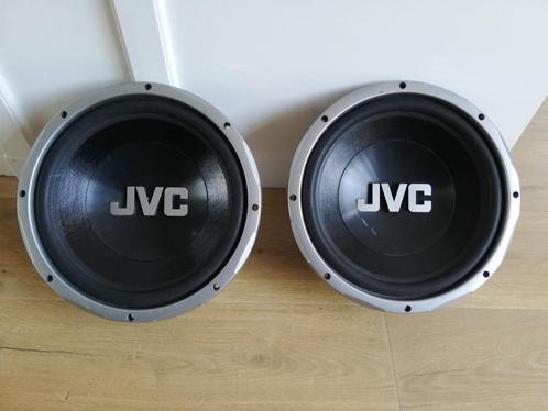 Subwoofers, versterker en condensator als set te koop