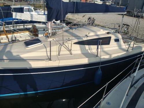 Sun Flyer 26 - trailerbare kajuitzeilboot, 5 slaapplaatsen