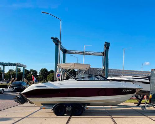 Sunbird omc Chris Craft speedboot speedcruiser