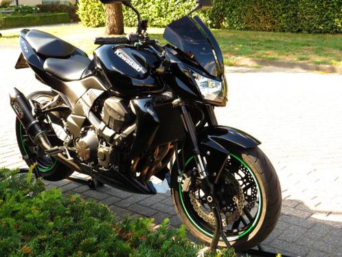 Super Dikke Kawasaki Z750 2008 l bomvol opties l FULL BLACK