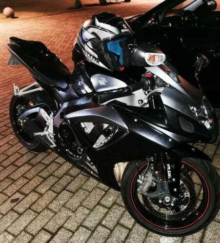 Super mooie gsx-r 750 voor echt Suzuki liefhebber