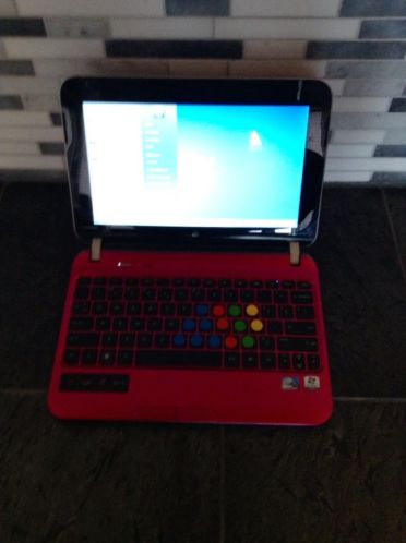 Super mooie HP mini laptop, ruim 1 jaar , met beats audio
