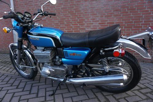 Super mooie Suzuki GT 550 1975 originele nederlandse motor