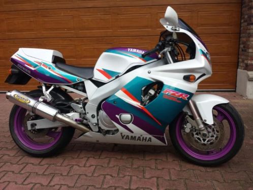 Super nette FZR 600 bouwjaar 1996