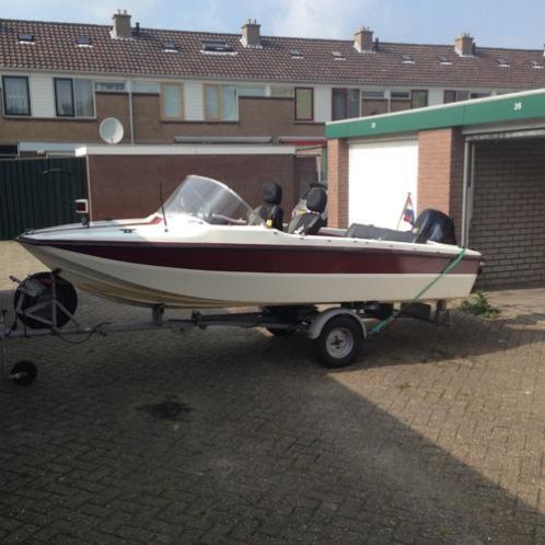 Super nette hellwig tourboot 