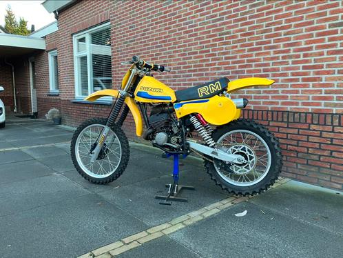 Super nette Suzuki rm 125t 1980 twinshock crossmotor