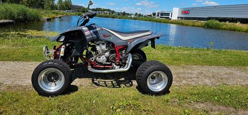 Super nette  yahama raptor 450  quad  geen helm plicht