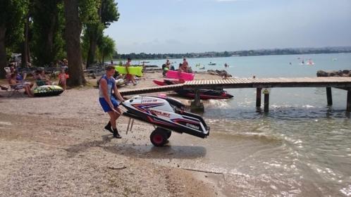 Superjet Kawasaki Strandkar Jetski NIEUW (trailer