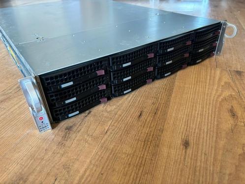 Supermicro Server CSE-826 (12 bays)