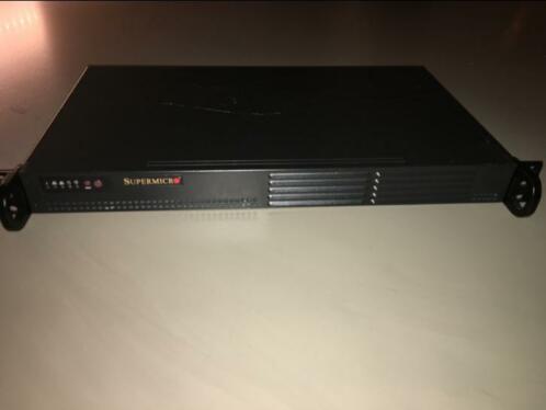 Supermicro server met Atom D525