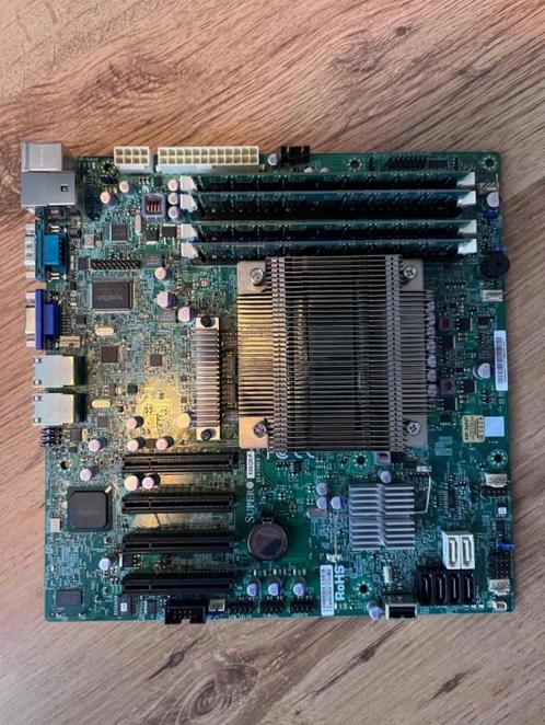 Supermicro X9SCM-F - i3-2100 - 8GB RAM server moederbord