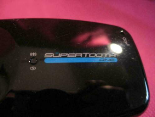 Supertooth- One Bluetooth Handsfree carkit vizier