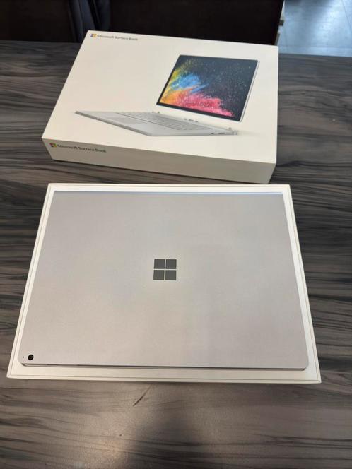 Surface Book 2 15quot i7, 256GB, dGPU. Z.G.A.N