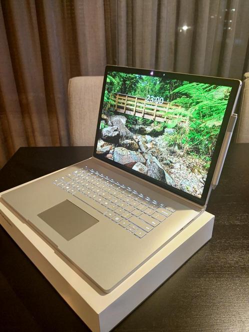 Surface Book 3, 15 inch i7  32GB  512SSD incl pen en hoes