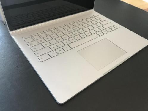 Surface Book - I5 8Gb256 SSD - perfecte staat voor  850,