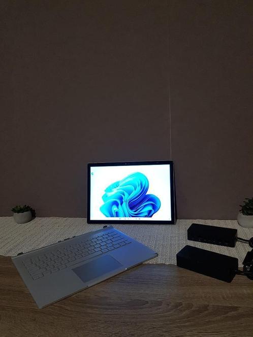 Surface Book ( i7 - 8GB - 256GB )