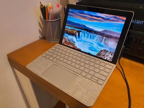 Surface Go 128GB 8GB Ram  Typecover  Windows 10 PRO