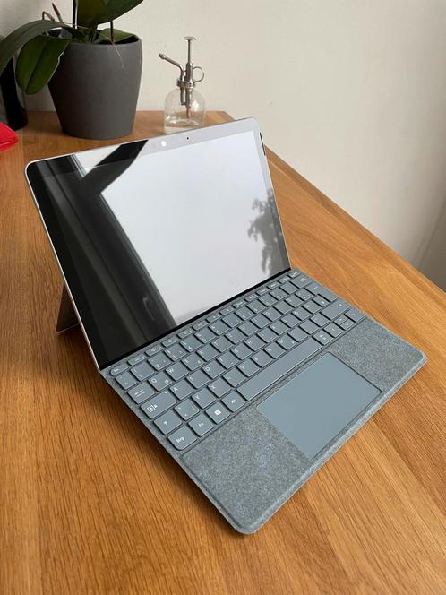 Surface Go 2 incl. keyboard, pen, mouse