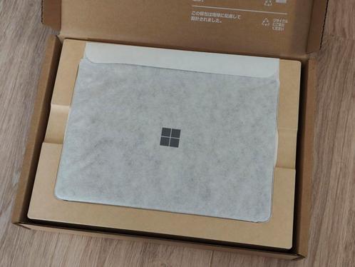 Surface Go 3 - 128GB, i3, LTE4G