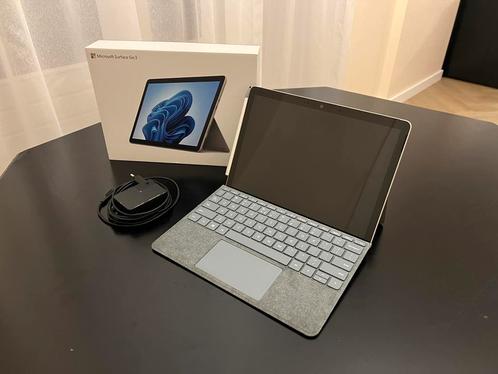 Surface Go 3 Met gratis toetsenbord en pen.