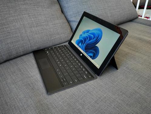 Surface Pro 2 - i5, 128GB SSD, 4GB RAM - Windows 11